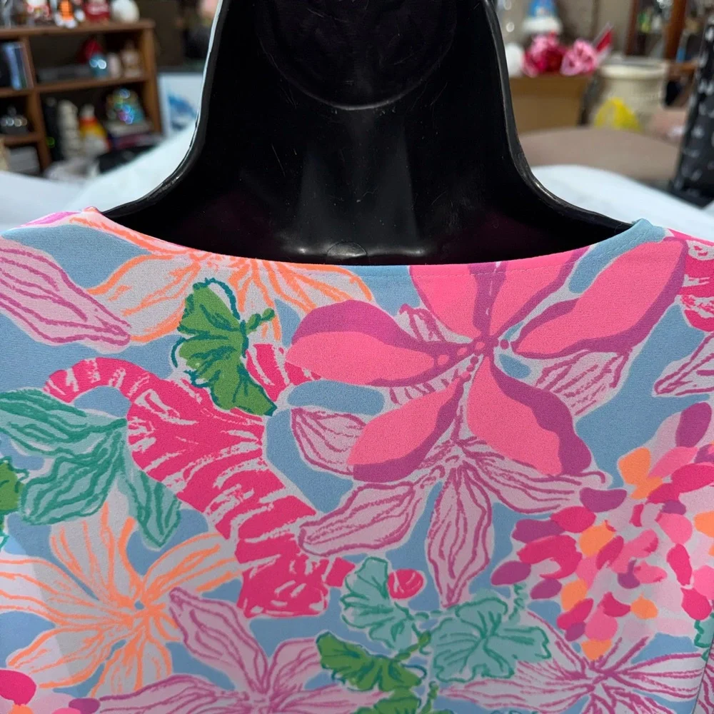 Lilly Pulitzer 3/4 Sleeve Pamala Top - Picture 5 of 13